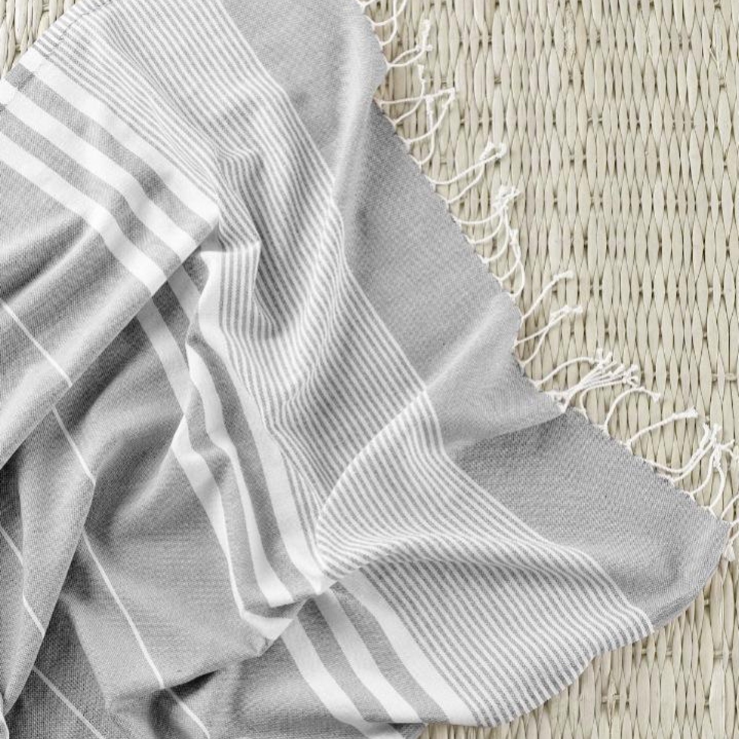 Πετσέτα Θαλάσσης 100% Microfiber 100x180 BEACHTUR-Γκρί Ανοιχτό